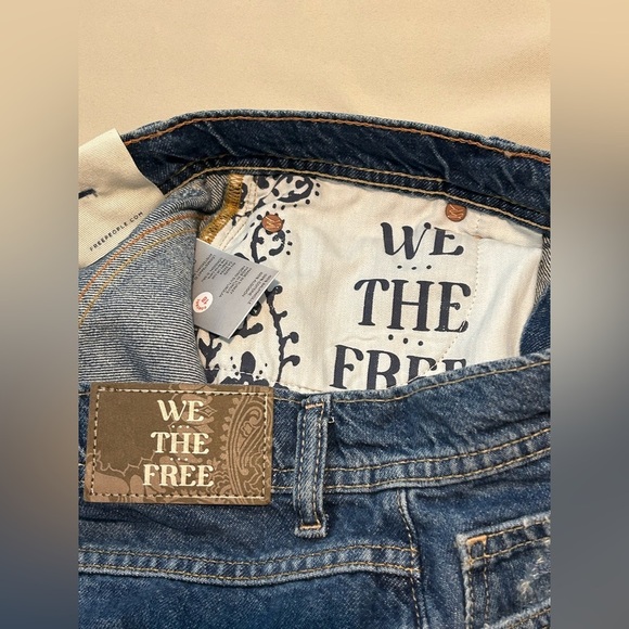 NWT We The Free Westwood Mid Rise High Low Shorts - Size 25 - Picture 6 of 14